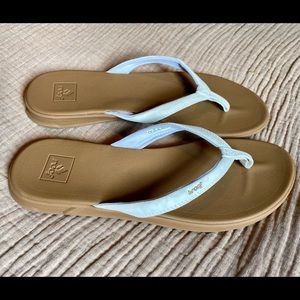 Womens Reef Rover Flip Flops. Size 11